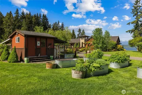 165 NE Kinman Road Poulsbo WA 98370