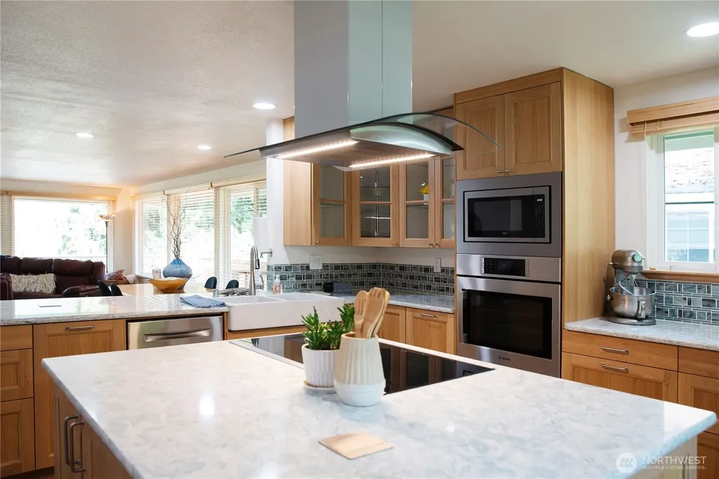 44 Windward Bellingham WA 98229