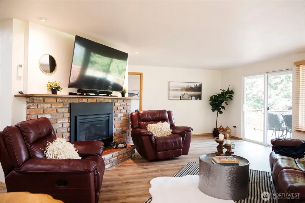 44 Windward Bellingham WA 98229