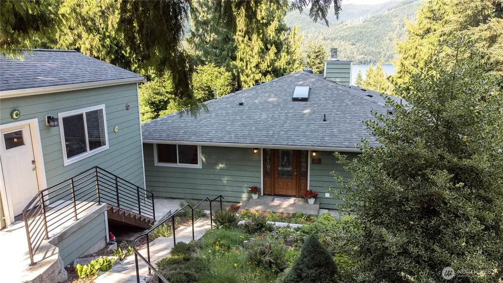 44 Windward Bellingham WA 98229