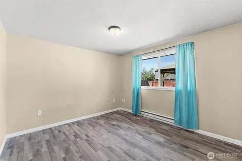 1410 Badger Lane Sedro Woolley WA 98284
