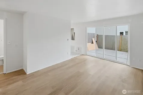 565 Lee Street Seattle WA 98109