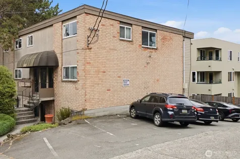 565 Lee Street Seattle WA 98109