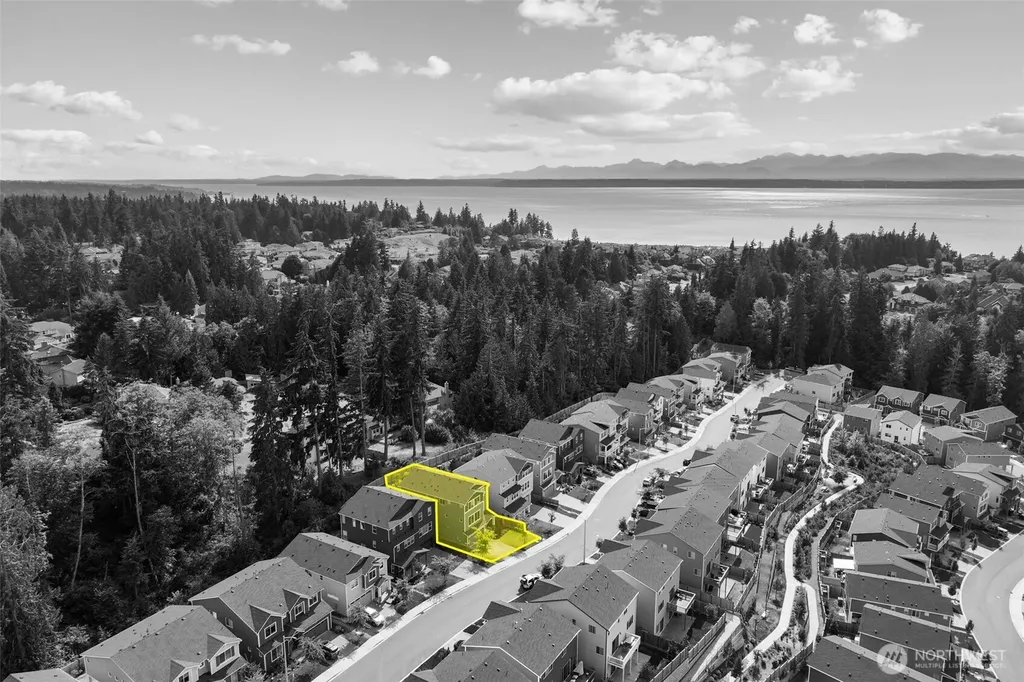 6020 135th Place SW Edmonds WA 98026