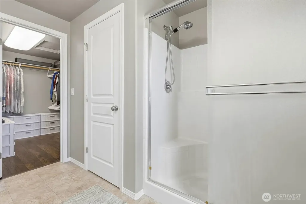 2670 Hickory Avenue West Richland WA 99353