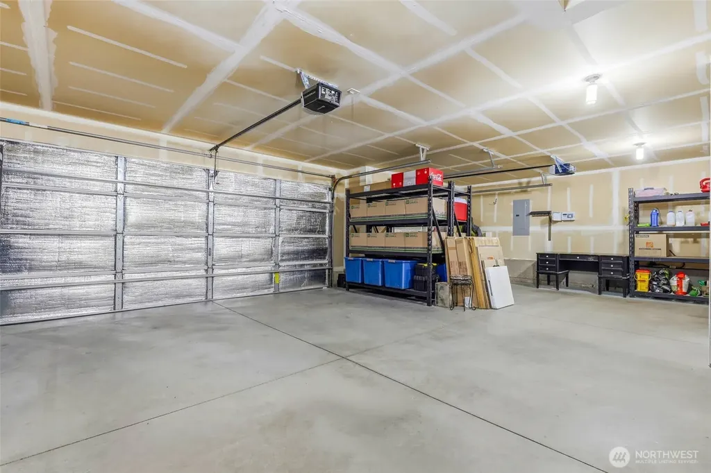 2670 Hickory Avenue West Richland WA 99353