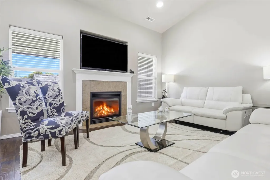 2670 Hickory Avenue West Richland WA 99353