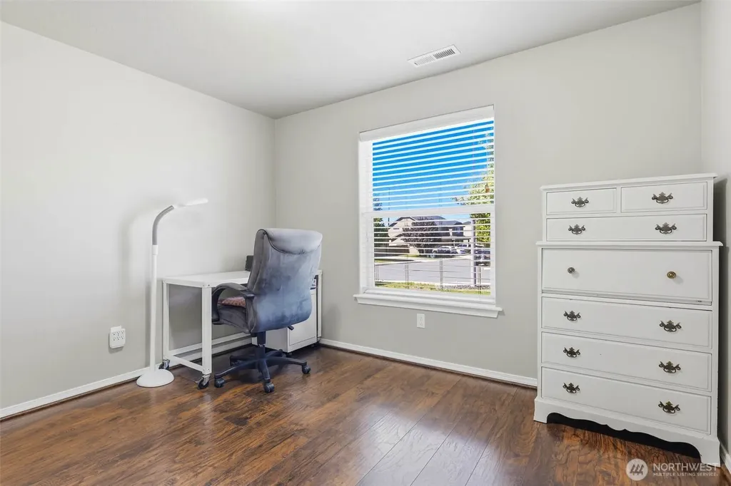 2670 Hickory Avenue West Richland WA 99353