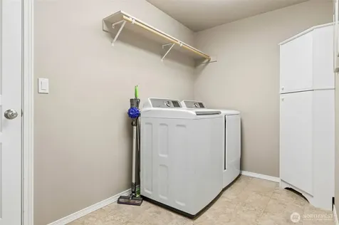 2670 Hickory Avenue West Richland WA 99353