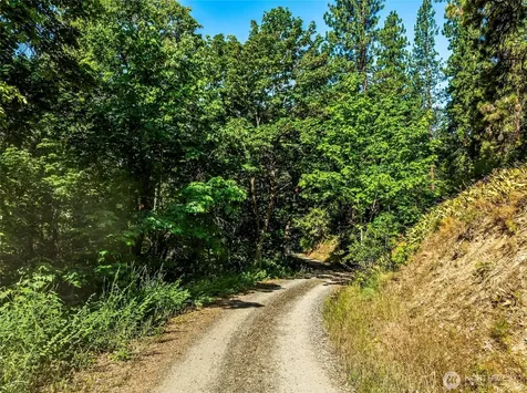 6211 Us-97 Highway Peshastin WA 98847