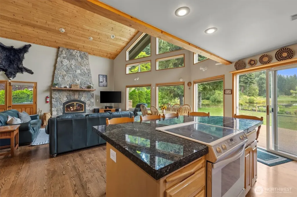 691 Pebble Beach Drive Cle Elum WA 98922