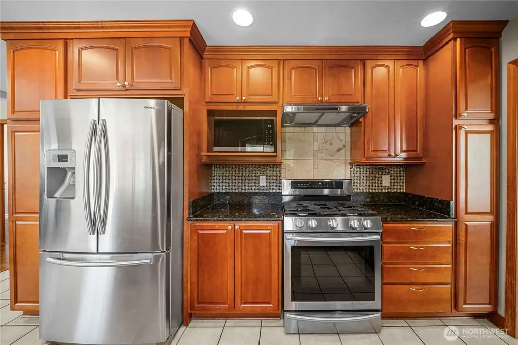 2114 Kempton Street SE Olympia WA 98501
