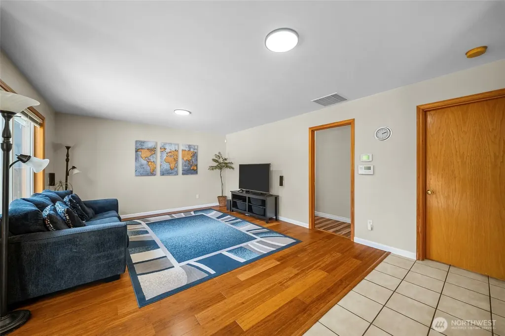 2114 Kempton Street SE Olympia WA 98501