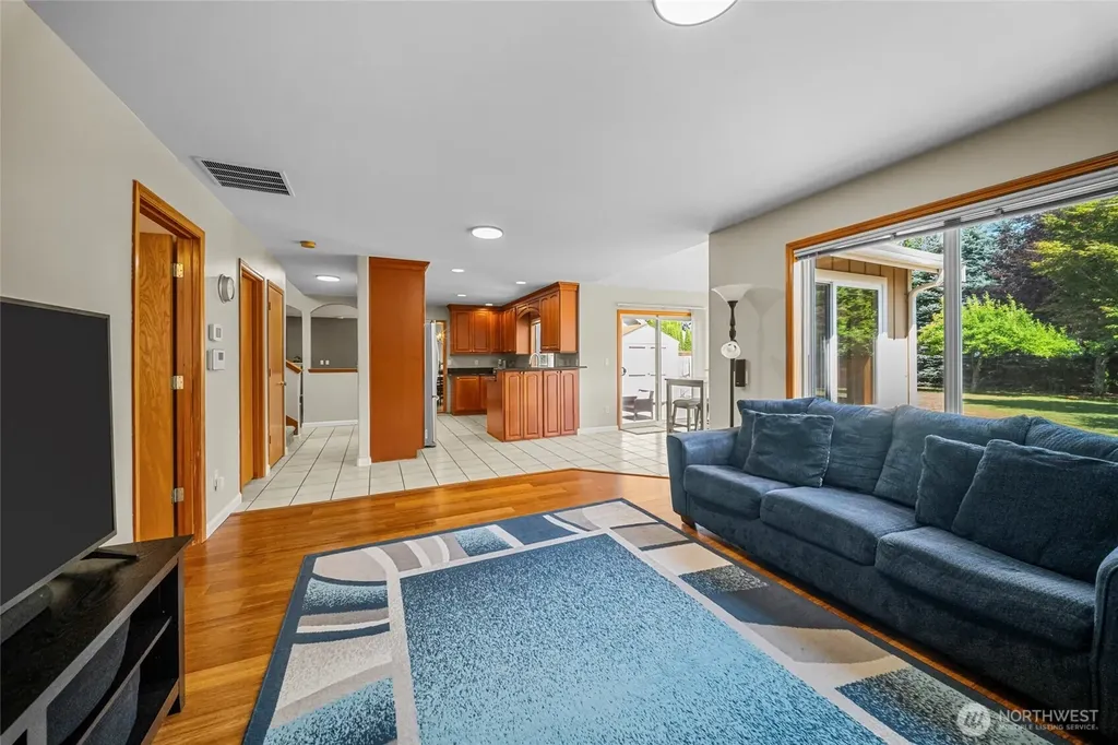 2114 Kempton Street SE Olympia WA 98501