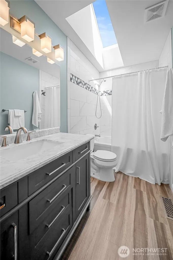 2114 Kempton Street SE Olympia WA 98501