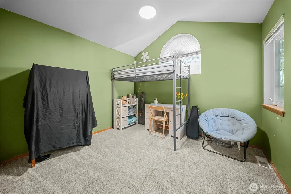 2114 Kempton Street SE Olympia WA 98501