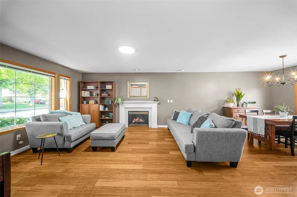 2114 Kempton Street SE Olympia WA 98501