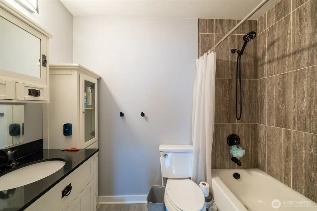 1418 Windsor Avenue Centralia WA 98531