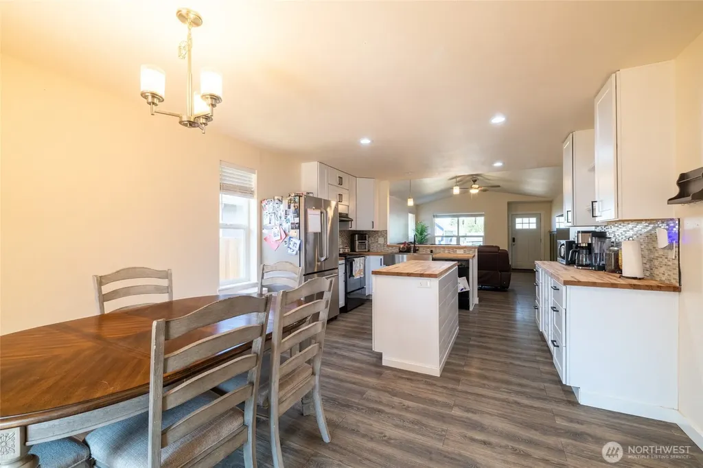 1418 Windsor Avenue Centralia WA 98531