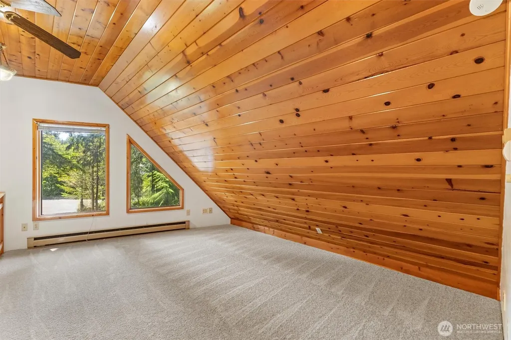 8625 Golden Valley Drive Maple Falls WA 98266