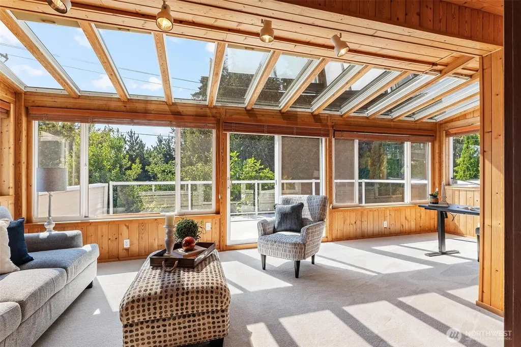 911 Brookmere Street Edmonds WA 98020