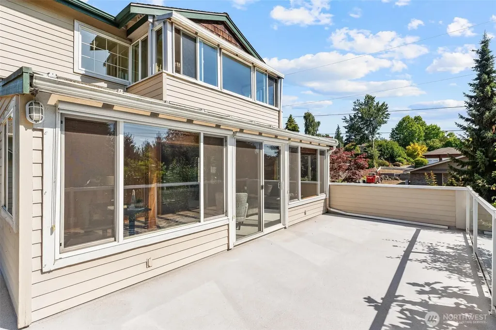 911 Brookmere Street Edmonds WA 98020