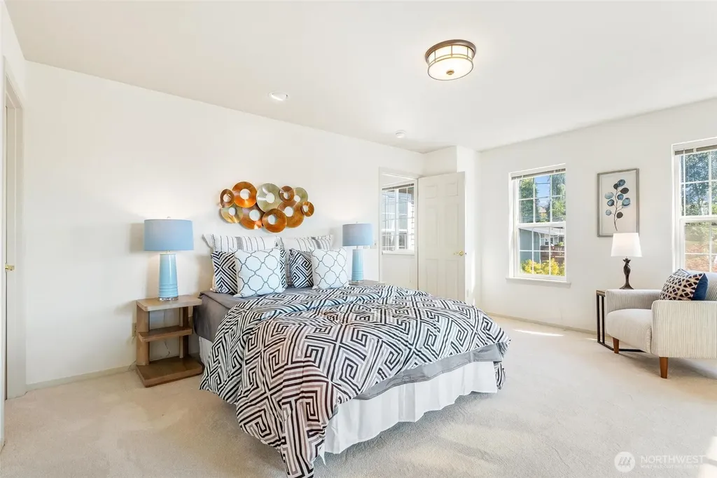 911 Brookmere Street Edmonds WA 98020