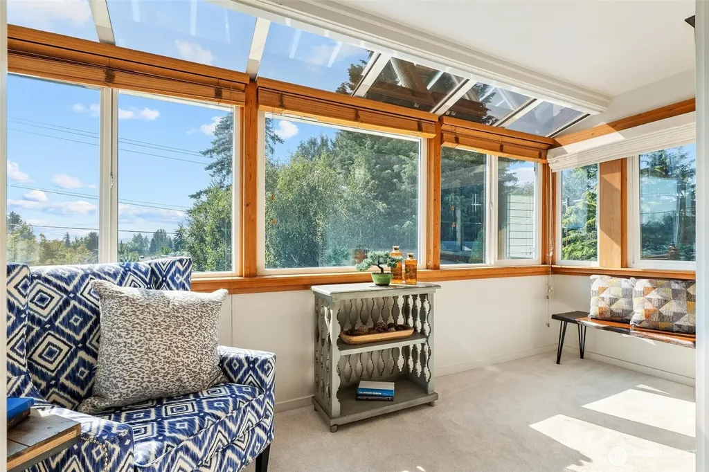 911 Brookmere Street Edmonds WA 98020