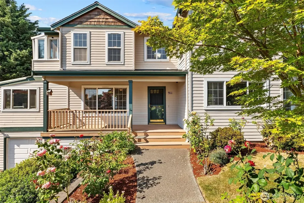 911 Brookmere Street Edmonds WA 98020