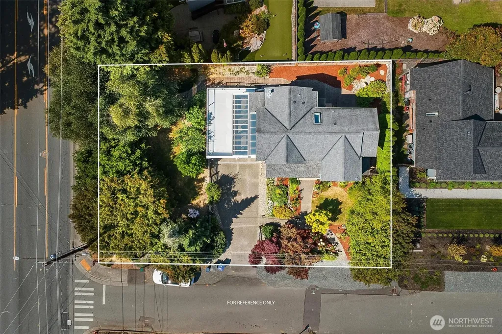 911 Brookmere Street Edmonds WA 98020