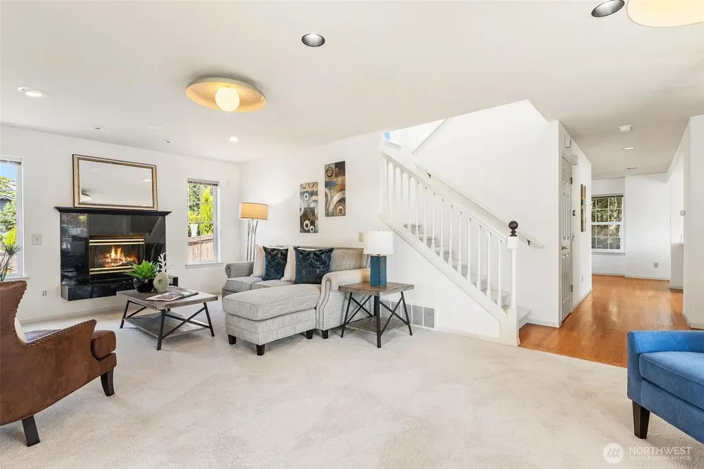 911 Brookmere Street Edmonds WA 98020