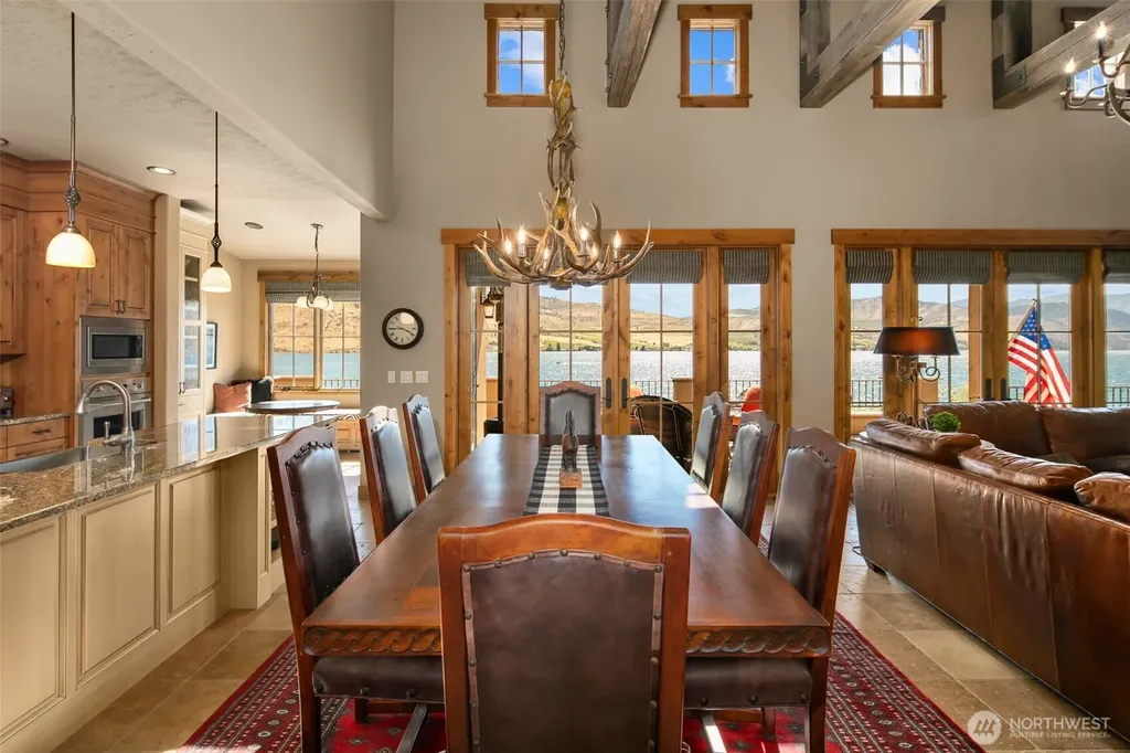 120 Brimstone Lane Chelan WA 98816