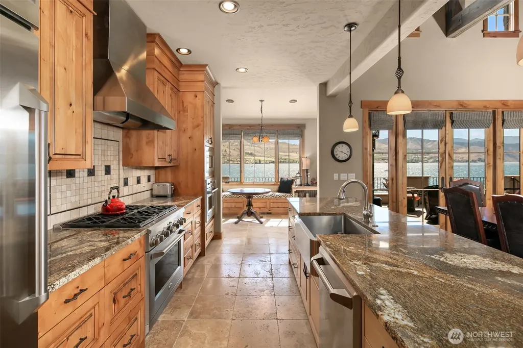 120 Brimstone Lane Chelan WA 98816