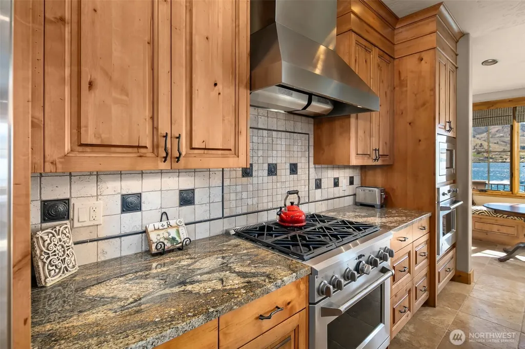 120 Brimstone Lane Chelan WA 98816