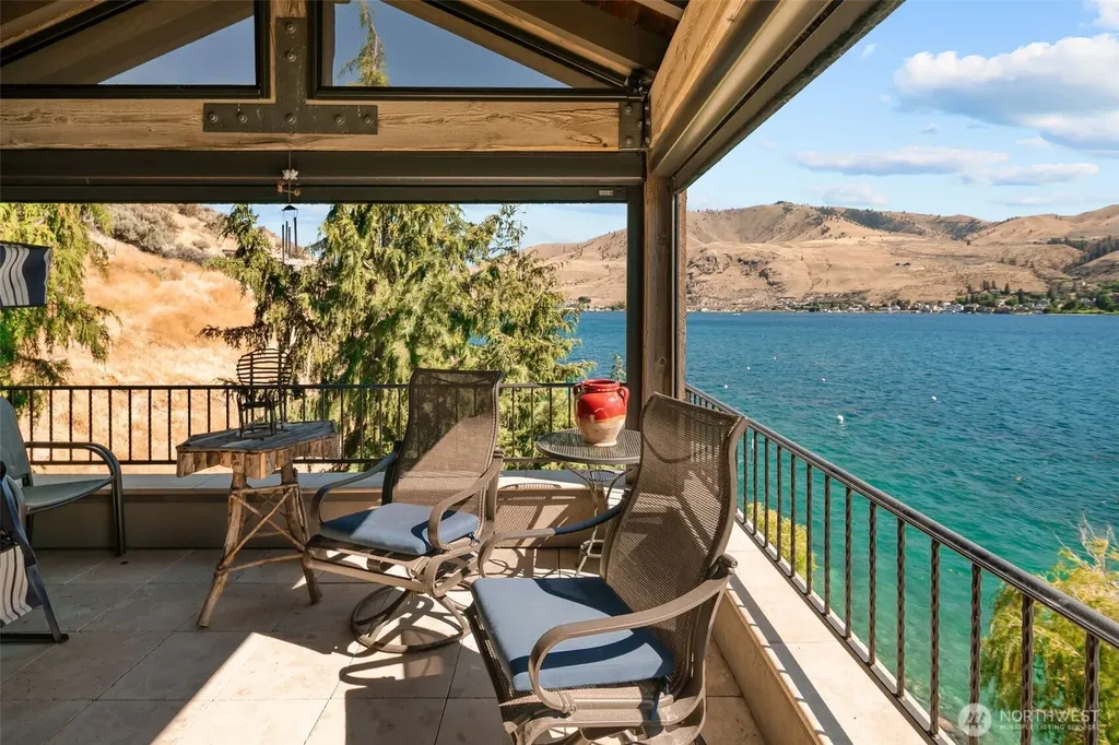 120 Brimstone Lane Chelan WA 98816