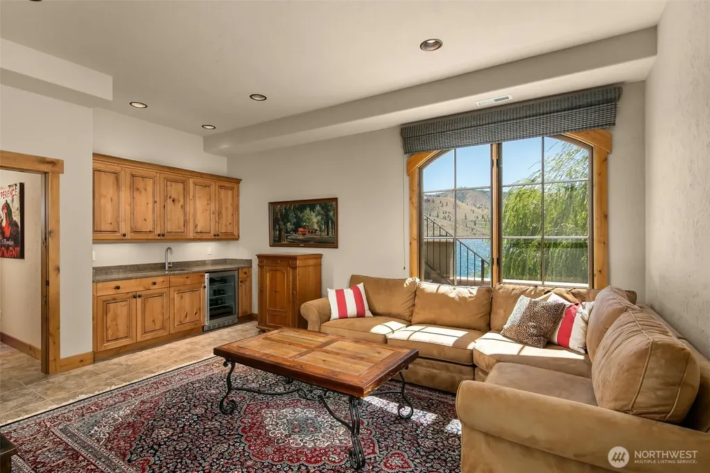 120 Brimstone Lane Chelan WA 98816