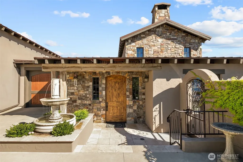 120 Brimstone Lane Chelan WA 98816