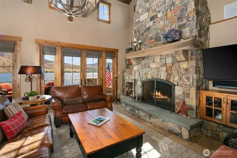 120 Brimstone Lane Chelan WA 98816