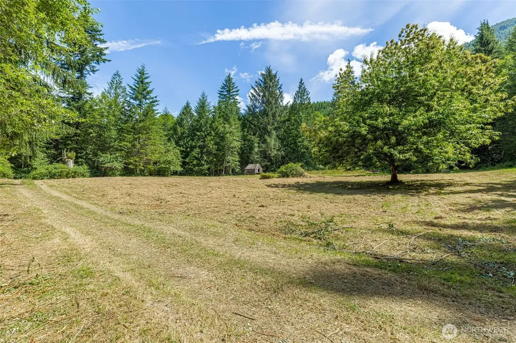2682 E Lake Riley Road Arlington WA 98223