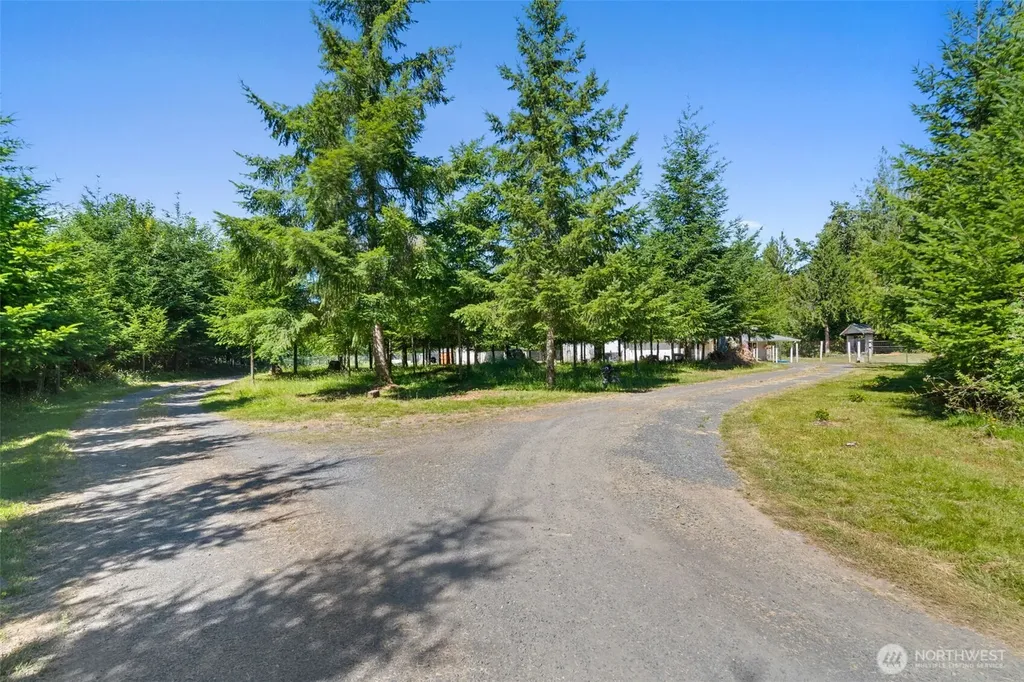 150 Allen Road Onalaska WA 98570