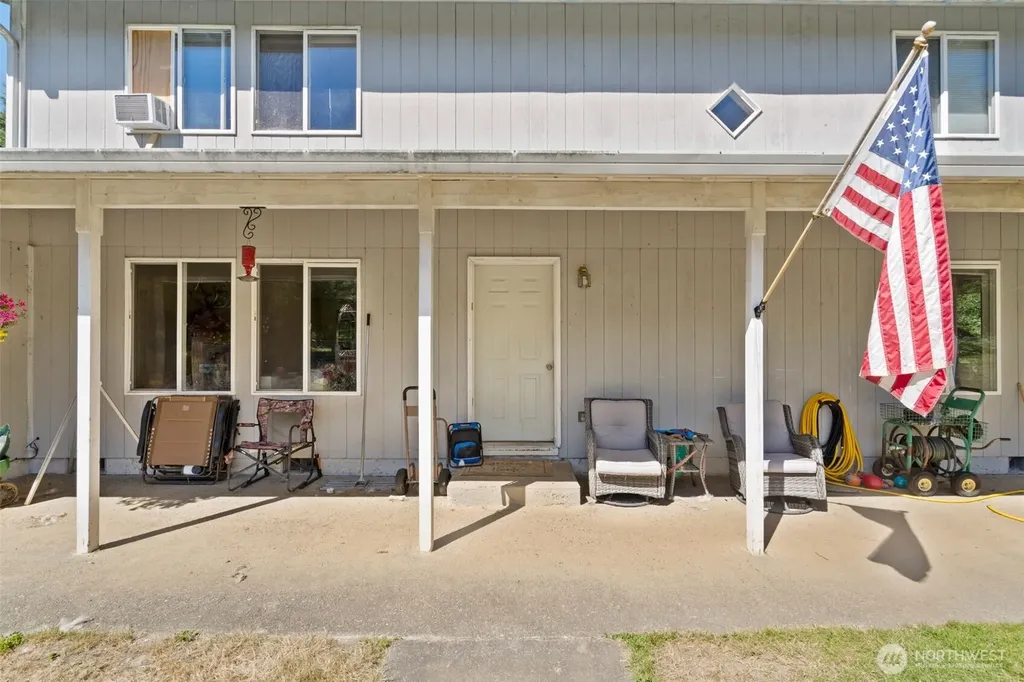 150 Allen Road Onalaska WA 98570