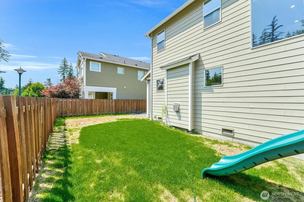 27451 211th Court SE Maple Valley WA 98038
