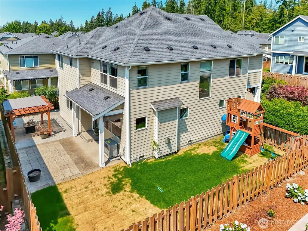 27451 211th Court SE Maple Valley WA 98038