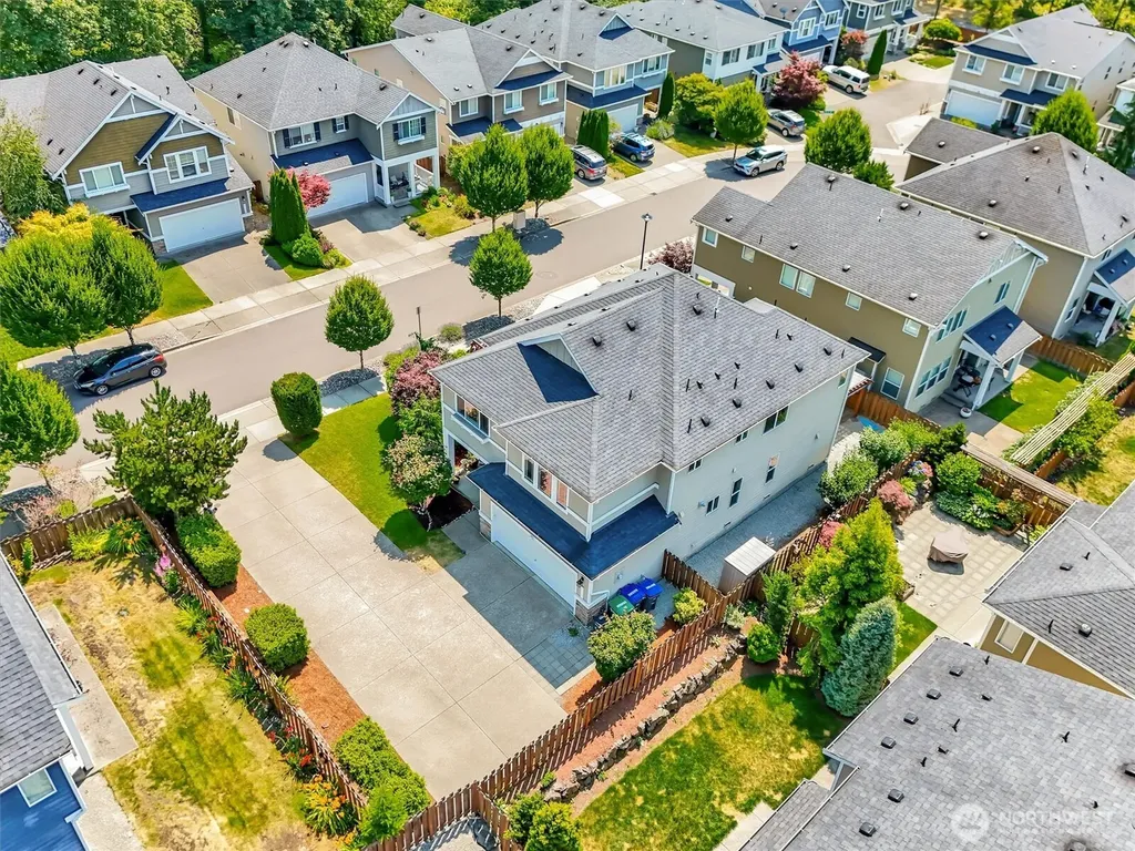 27451 211th Court SE Maple Valley WA 98038