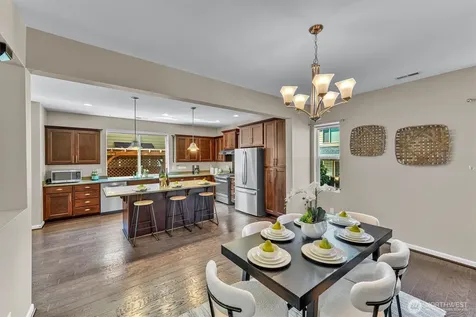 27451 211th Court SE Maple Valley WA 98038