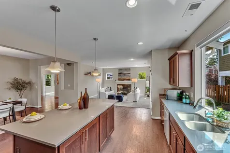 27451 211th Court SE Maple Valley WA 98038