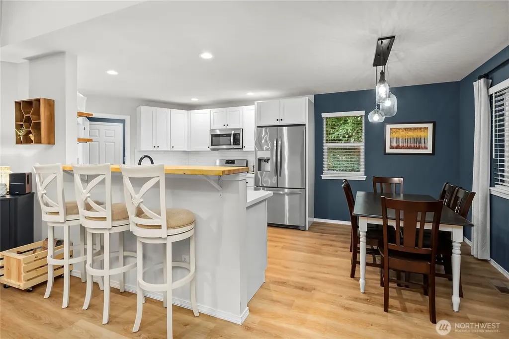 1205 Union Avenue Steilacoom WA 98388