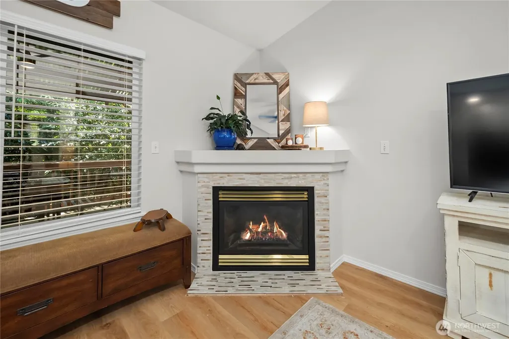 1205 Union Avenue Steilacoom WA 98388
