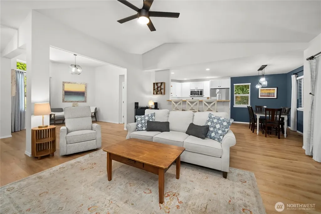 1205 Union Avenue Steilacoom WA 98388