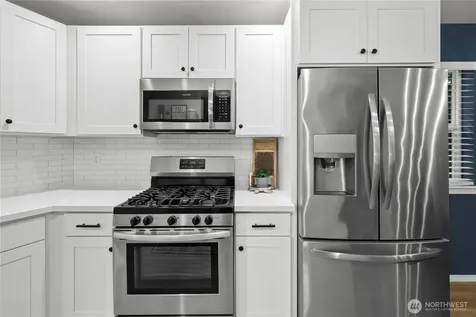1205 Union Avenue Steilacoom WA 98388